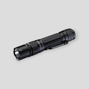 Lampe de poche tactique 2800 lumens PD36RPRO - Fenix
